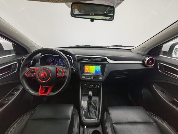 2017 MG ZS